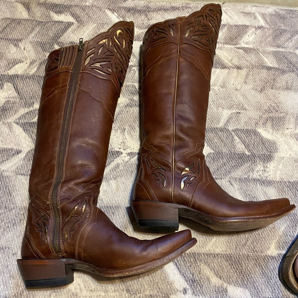 Ariat Chaparral Tan and Gold Leather Western Boots - Picture 11 of 16